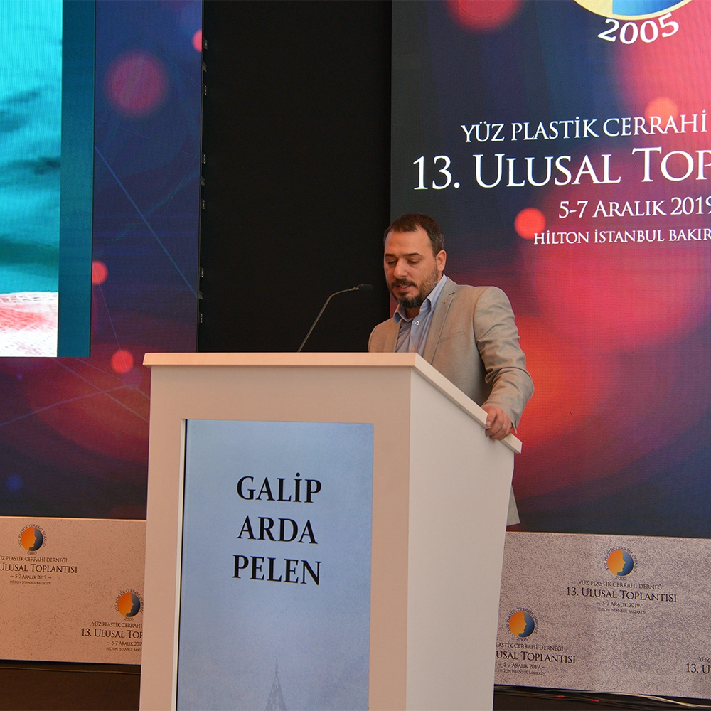 Op. Dr. G. Arda Pelen at a medical congress